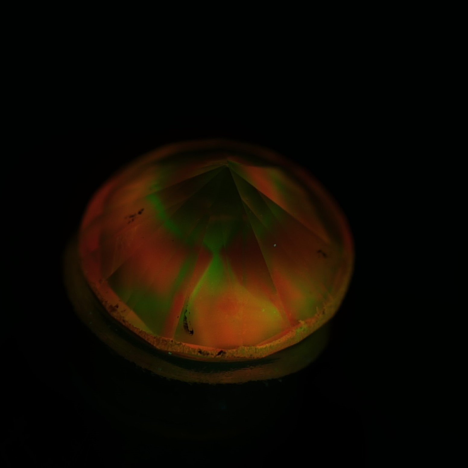 Intense purplish red diamond treated by HPHT and irradiation